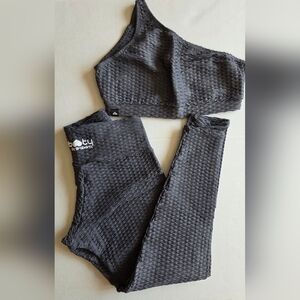 Booty by Brabants Croco Textured One Shoulder Top & Leggings Set Gray OS Fitness